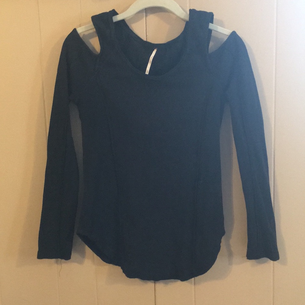 Black cold shoulder Free People Long-sleeve
